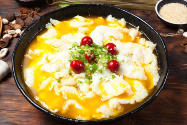 爱尚无刺酸菜鱼加盟费