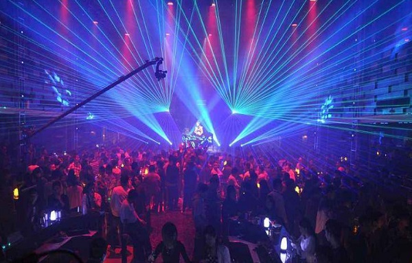 传奇酒吧加盟费