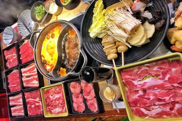 辛火牛吾牛·和牛寿喜烧放题加盟费