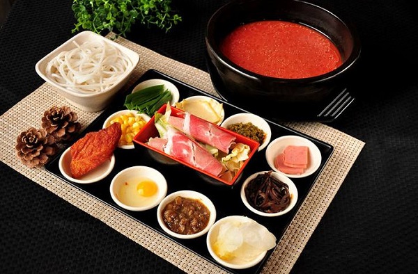 姚记过桥米线加盟费