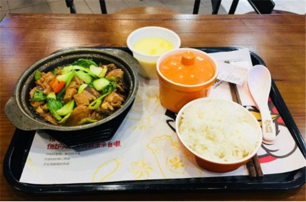 伍锅焖鸡加盟店