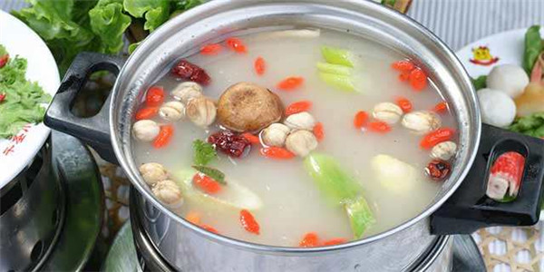 嘻涮涮小火锅加盟店