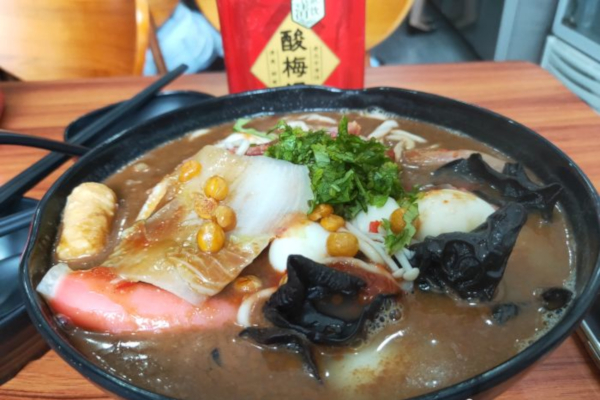 龙夹客麻辣烫加盟费