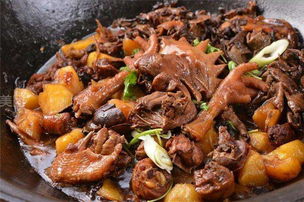 东北灶台王铁锅炖加盟费