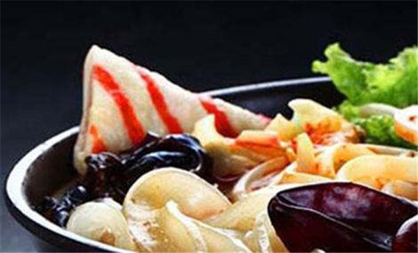 小俩口麻辣烫加盟费