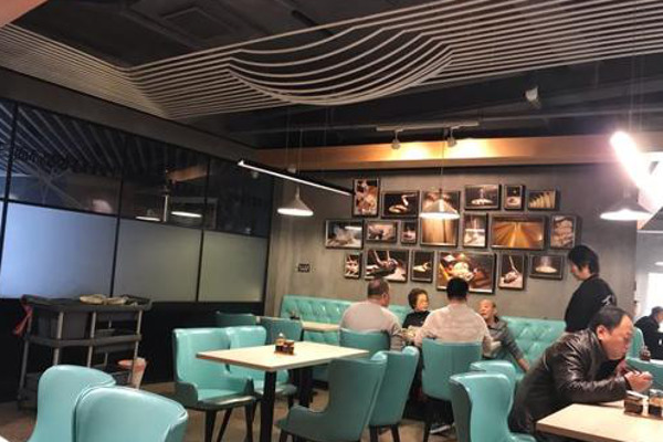 面不改色·十八年传承加盟费