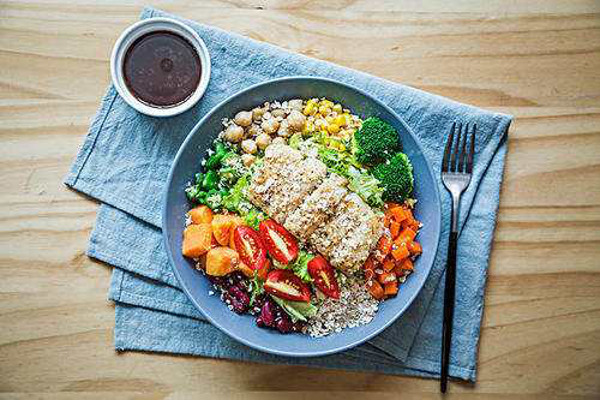 沙拉自通加盟费