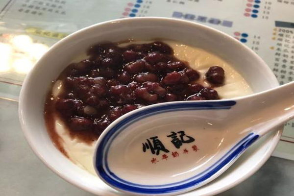 顺记水牛奶甜品专家加盟费