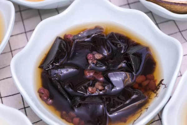 碗碗甜糖水铺加盟费