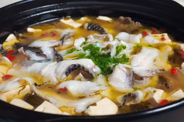 顾小猫酸菜鱼加盟费