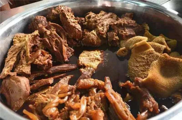 卤盟主卤味火锅加盟店