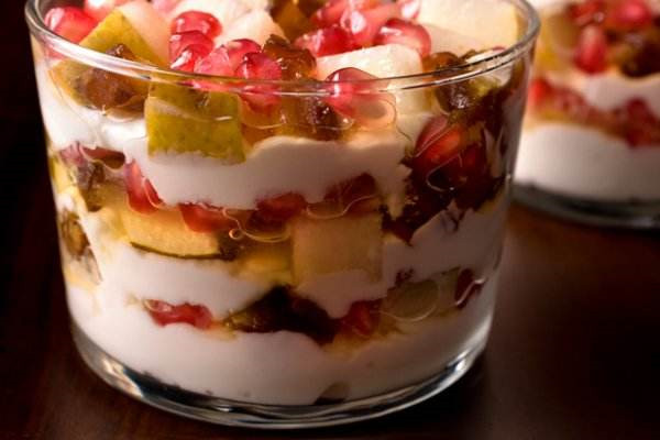 青石榴の酸奶茶加盟