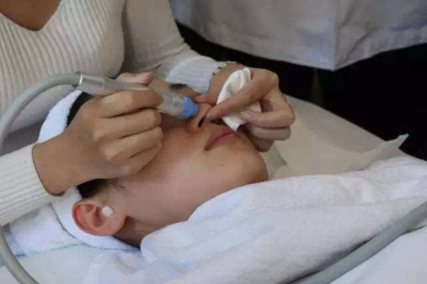 明氧皮肤管理中心加盟费