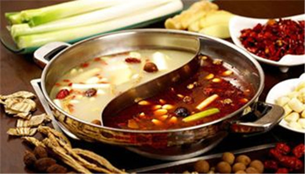燊公煮小火锅加盟店
