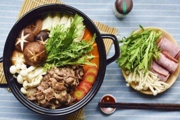 日式火锅加盟费