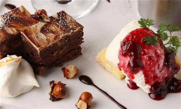 小唐记港式甜品加盟店