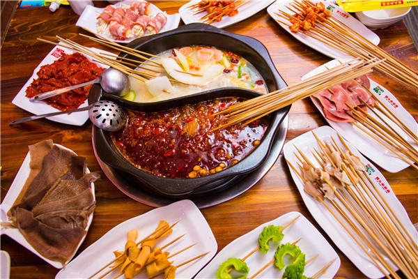 大签门串串香加盟店