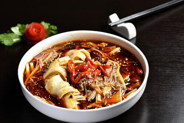 老兵藤椒牛肉冒菜加盟费