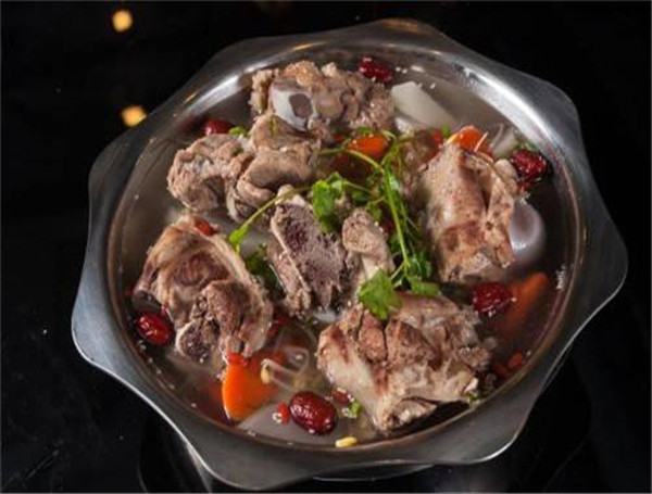 脊骨火锅加盟店