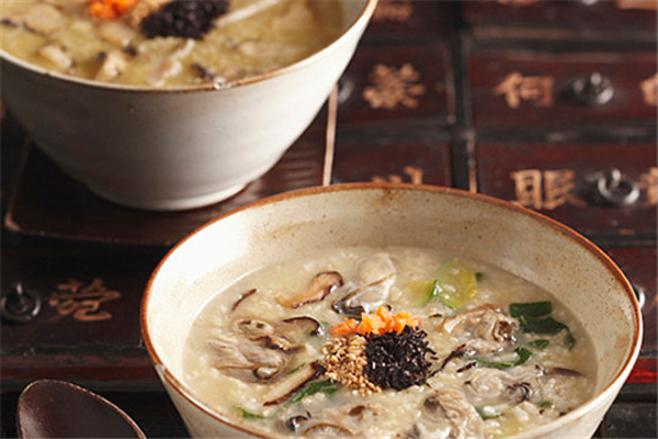 聆点粥铺加盟费