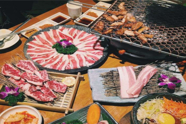 合利家炭火烤肉加盟费