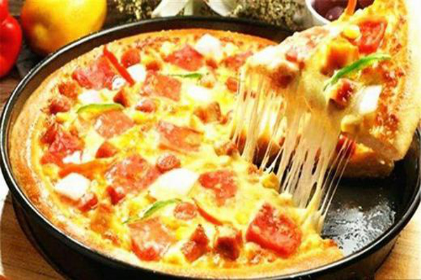 品牌披萨店加盟费