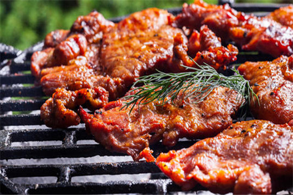 翘歌烧烤加盟费