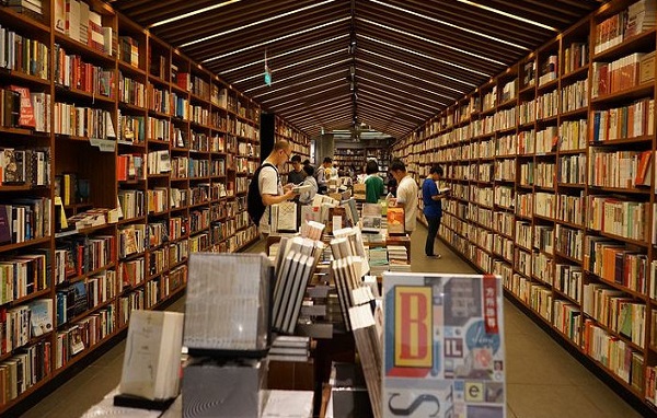 连锁书店加盟费_投资连锁书店加盟费是多少？