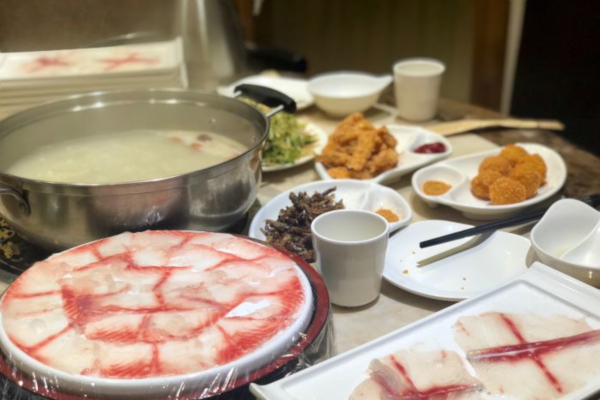 龙记斑鱼庄加盟费