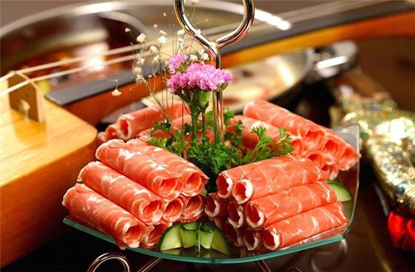 海伦回旋火锅加盟店