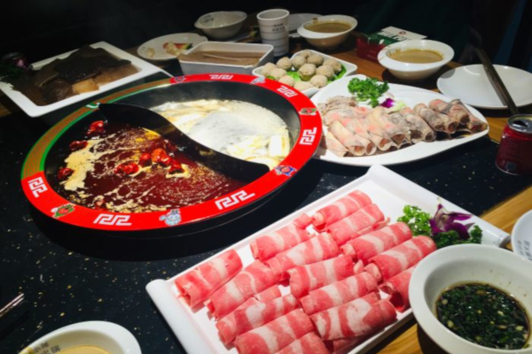 叶小辣火锅加盟费