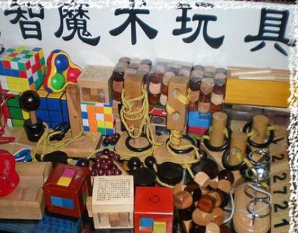 魔术玩具店加盟费_投资魔术玩具店加盟费是多少？