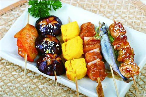 主烤官自助烧烤连锁加盟费