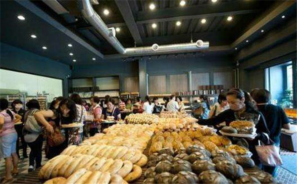 胖达人面包加盟店