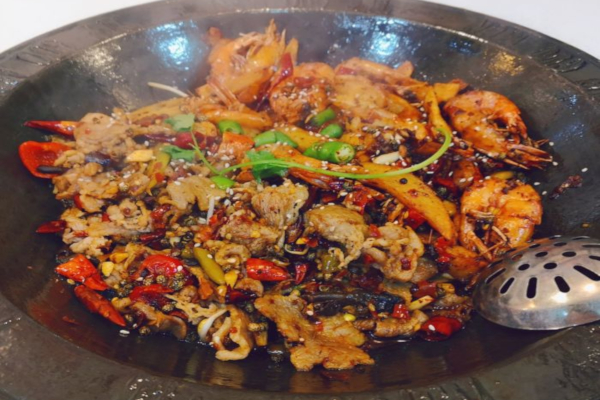 铁锅门养身香辣馆加盟费