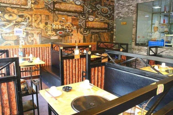 摸错门牛肚火锅加盟费