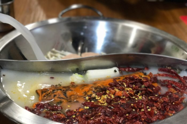 瑞.路边摊火锅加盟费