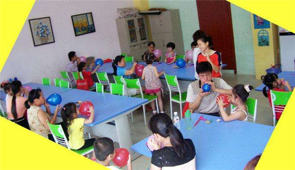 幼儿艺术培训班加盟