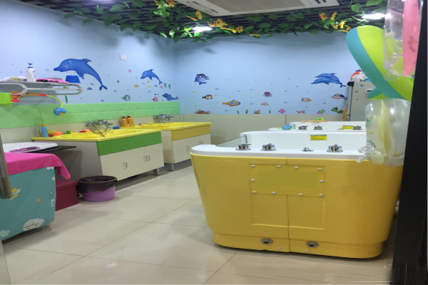 婴儿泳疗生活馆加盟