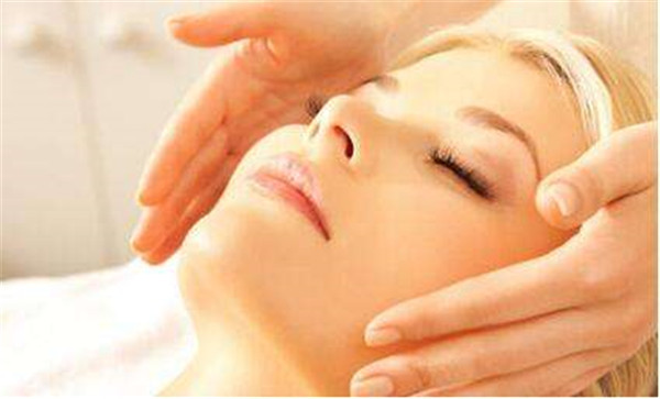 品牌女子美容院加盟店