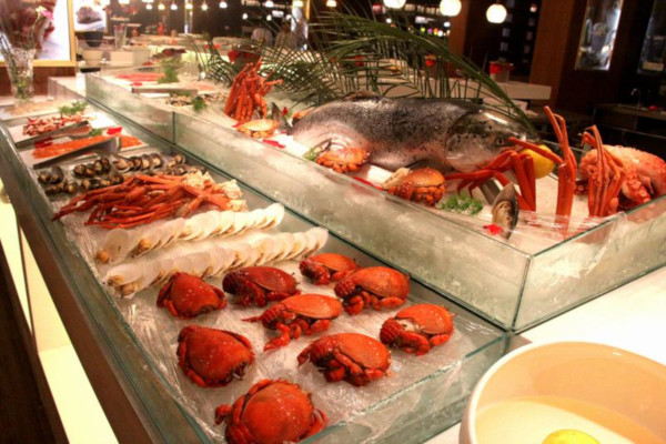 连锁海鲜自助餐厅加盟_开连锁海鲜自助餐厅轻松实现财富自由！