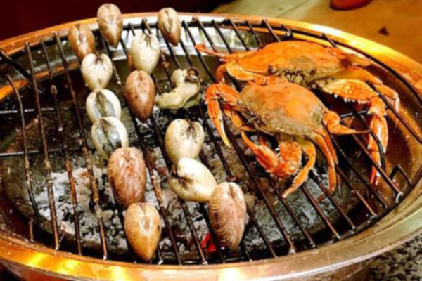 嘴嘴香涮烤吧加盟费