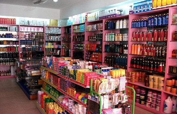 美发用品批发加盟_开店加盟美发用品批发，不成财主就成土豪！