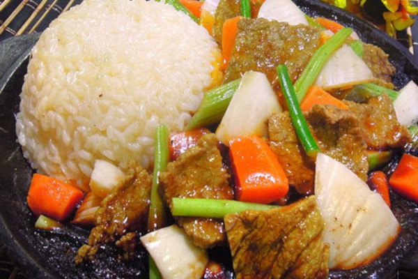 吉赞家铁板饭加盟费
