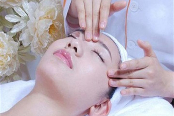 美容连锁机构加盟