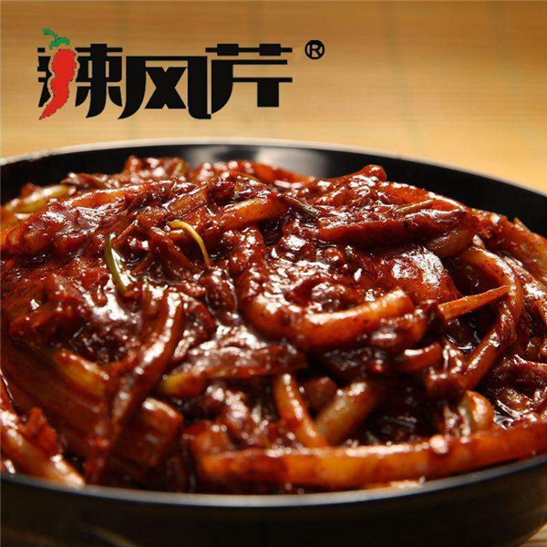 辣风芹米粉加盟店