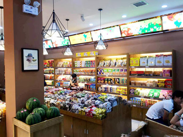 鲜果零食连锁店加盟门店