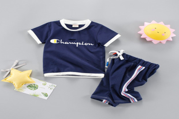 幼儿童装加盟费