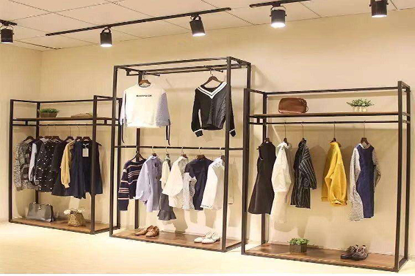 【男装私人定制店加盟】加盟男装私人定制店致富奔小康！