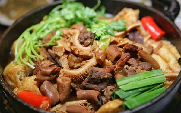 十里香牛杂煲加盟费